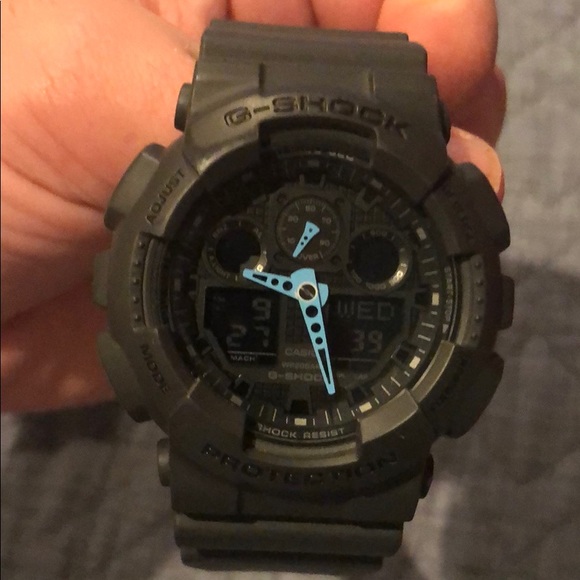 G-Shock Ga100C-8A - Picture 4 of 4